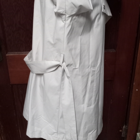 Bernardo lightweight all weather windbreaker jacket coat w/hood belt geo… - Picture 13 of 16